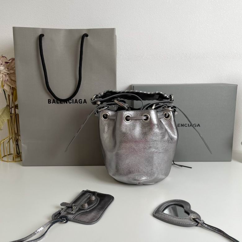 2614S 15X20X17.8cm GY 8 (3)