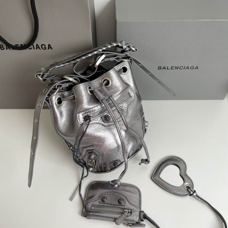 2614S 15X20X17.8cm GY 8 (4)