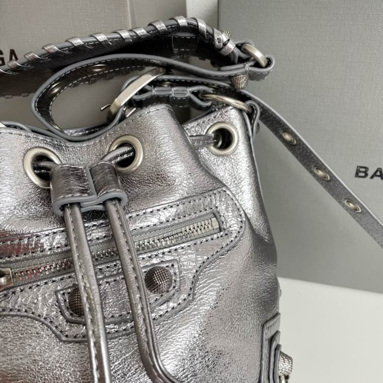 2614S 15X20X17.8cm GY 8 (5)