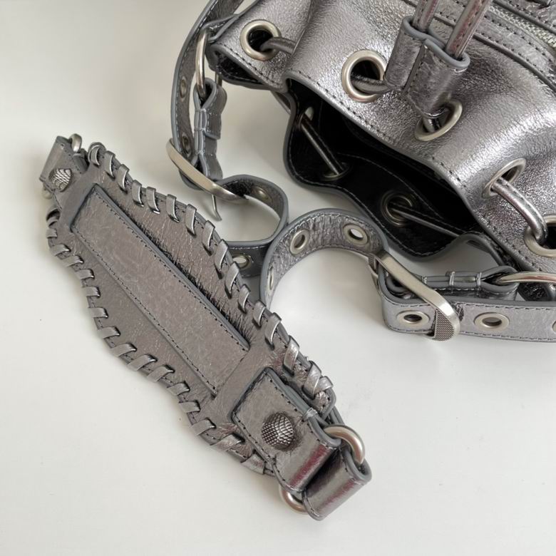 2614S 15X20X17.8cm GY 8 (8)