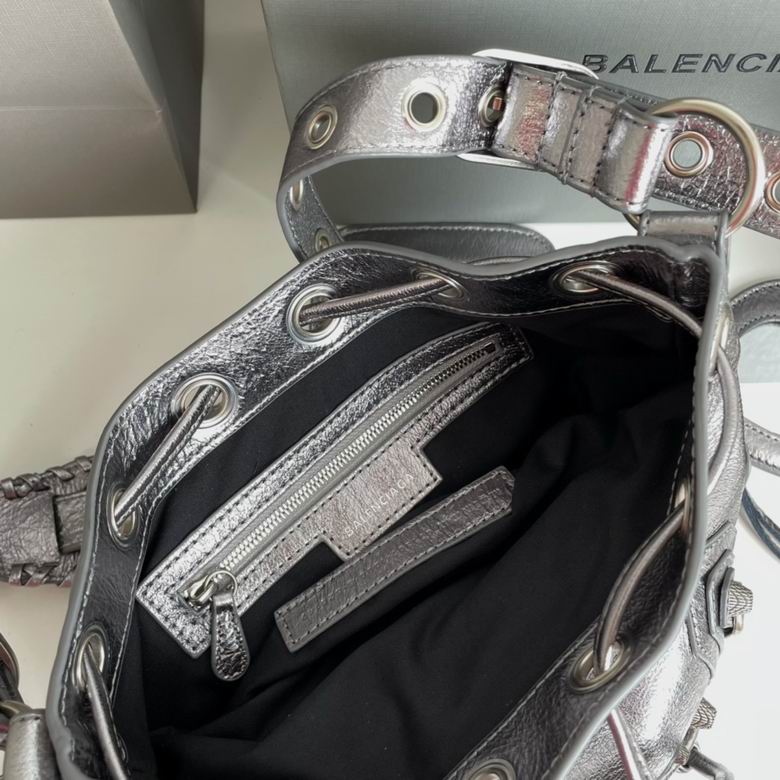 2614S 15X20X17.8cm GY 8 (9)