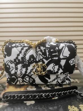 26X17X8cm 061006 WO (10)