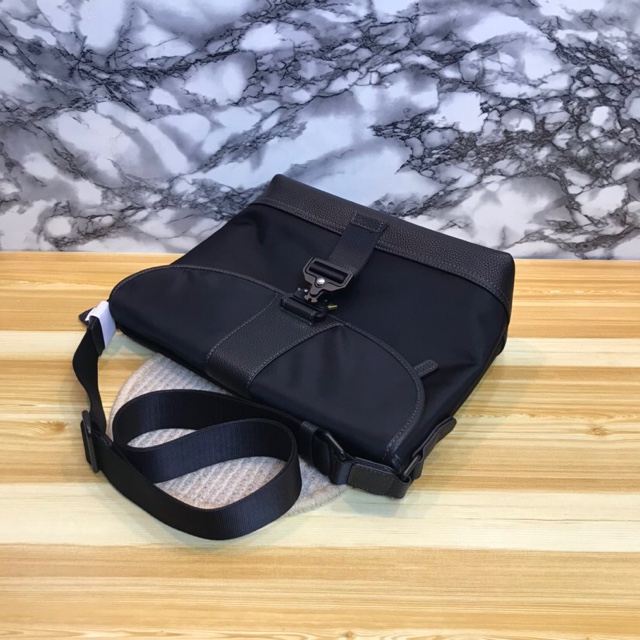 29X24X11cm 041309 XM (3)