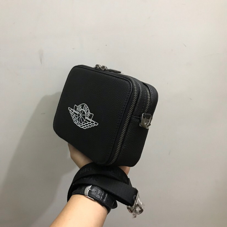 2DSBC119A 17X12.5X5cm XM (2)