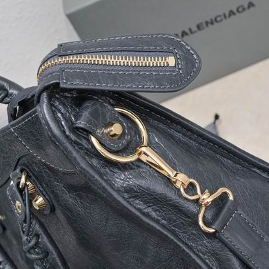 30cm 082103 GY 2 (12)