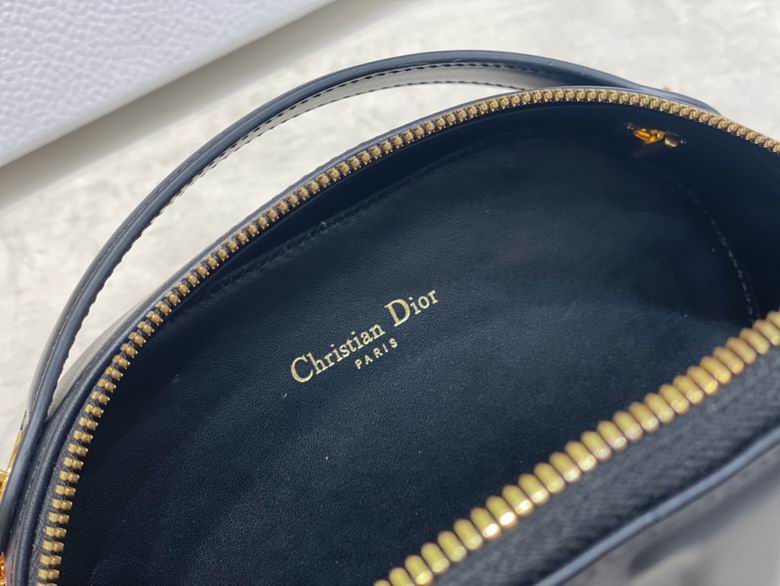 3331 18X11X6.5cm WO 3色 27