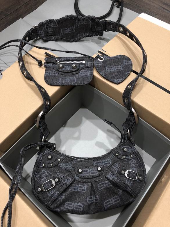 33X16X8.4cm 26X16X6.5cm 052603 GY 19 (1)