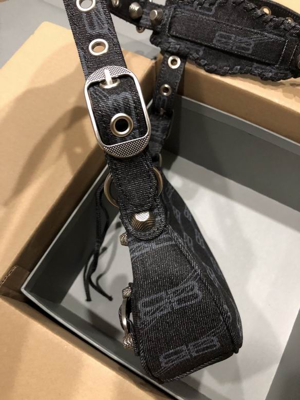 33X16X8.4cm 26X16X6.5cm 052603 GY 19 (3)