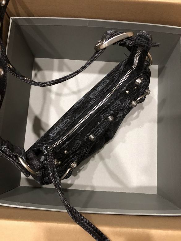 33X16X8.4cm 26X16X6.5cm 052603 GY 19 (6)