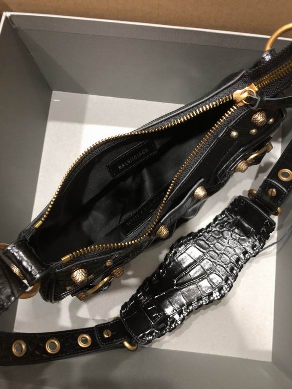 33X16X8.4cm 26X16X6.5cm 052603 GY 21 (15)