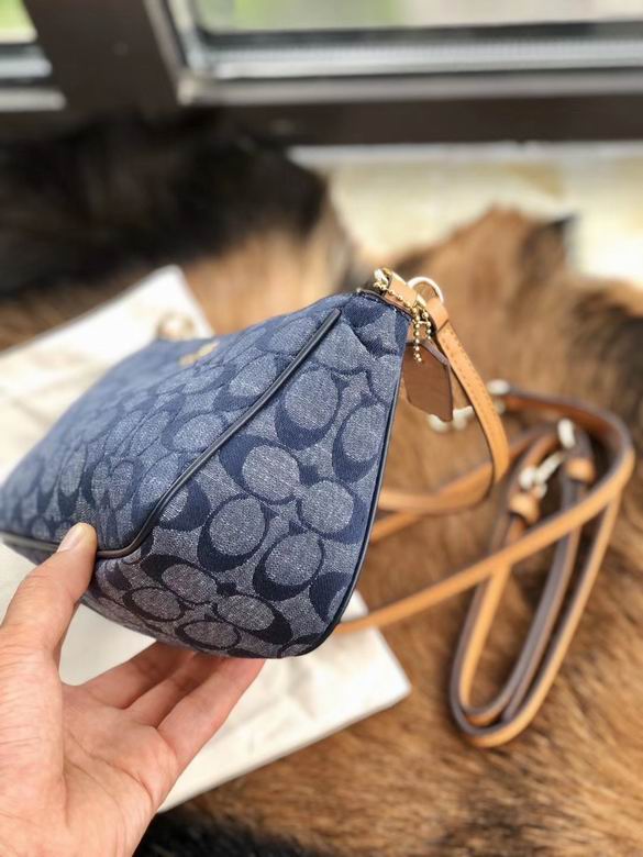 36674 22X12.5cm AZ 4