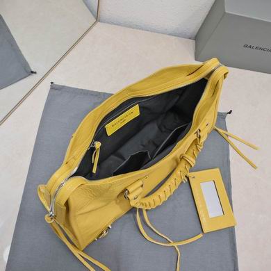 38cm 082102 GY 2 (4)