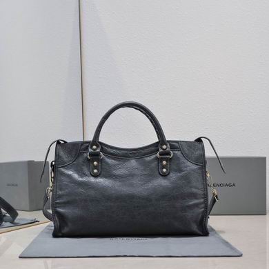 38cm 082102 GY 3 (12)