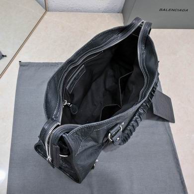 38cm 082102 GY 3 (27)