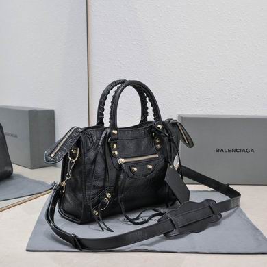 38cm 082102 GY 3 (30)