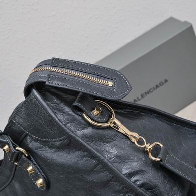 38cm 082102 GY 3 (8)