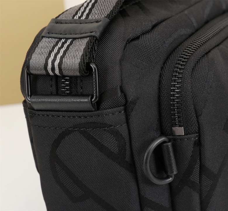 40719 21X10X15.5cm WP 8 (7)