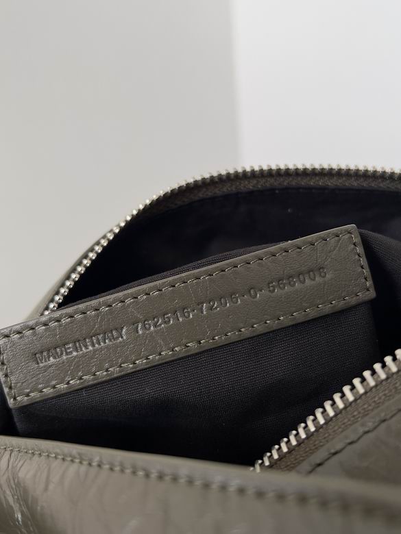 41.9X29X18.9cm 112603 GY (5)