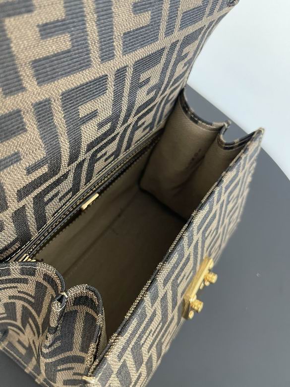 5079B59 21X15X10cm SF 7