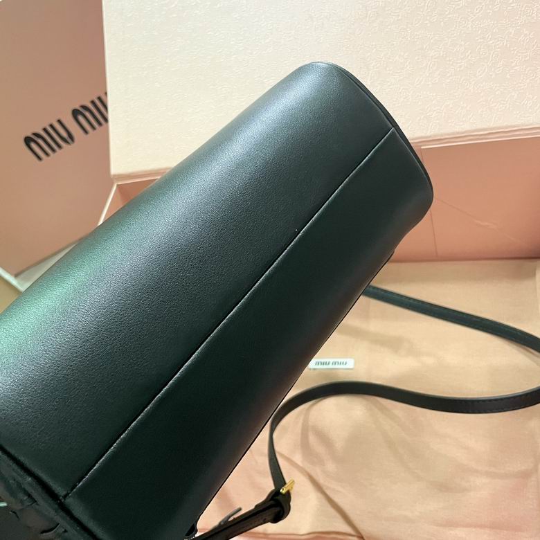 5BB157 23X15X11cm XMY 2色 16