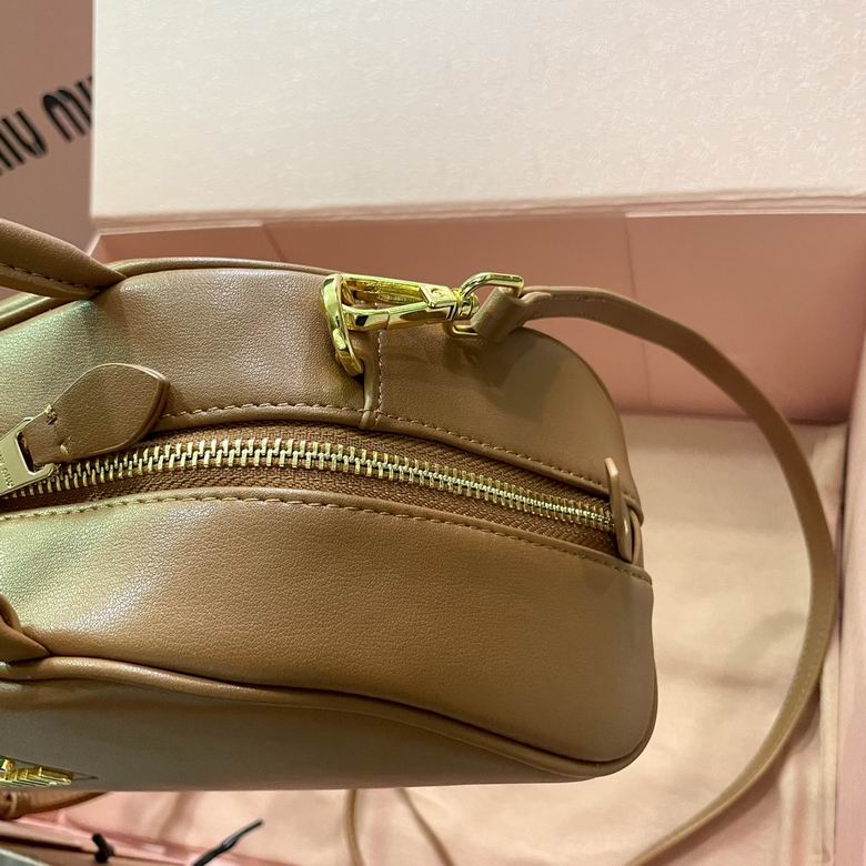 5BB157 23X15X11cm XMY 2色 5