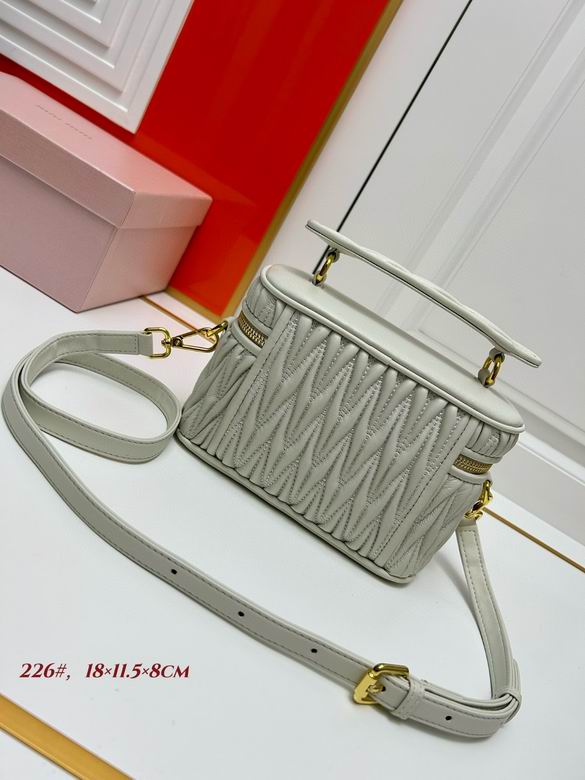 5BH226 18X11.5X8cm XMY 3色 11