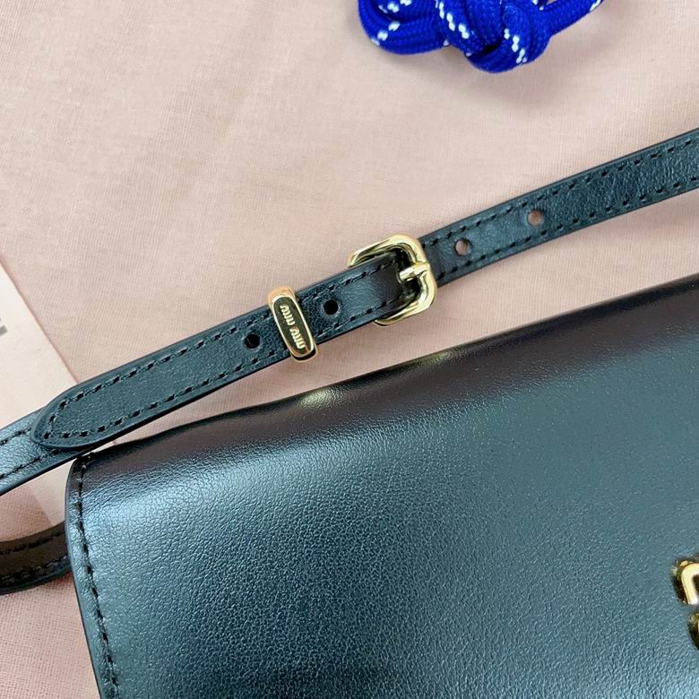 5DN006 19X10X2cm SF 3色 26