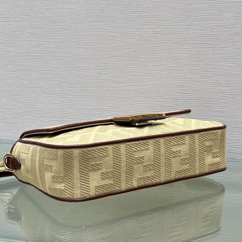 600 26X13X6cm H 18色 124