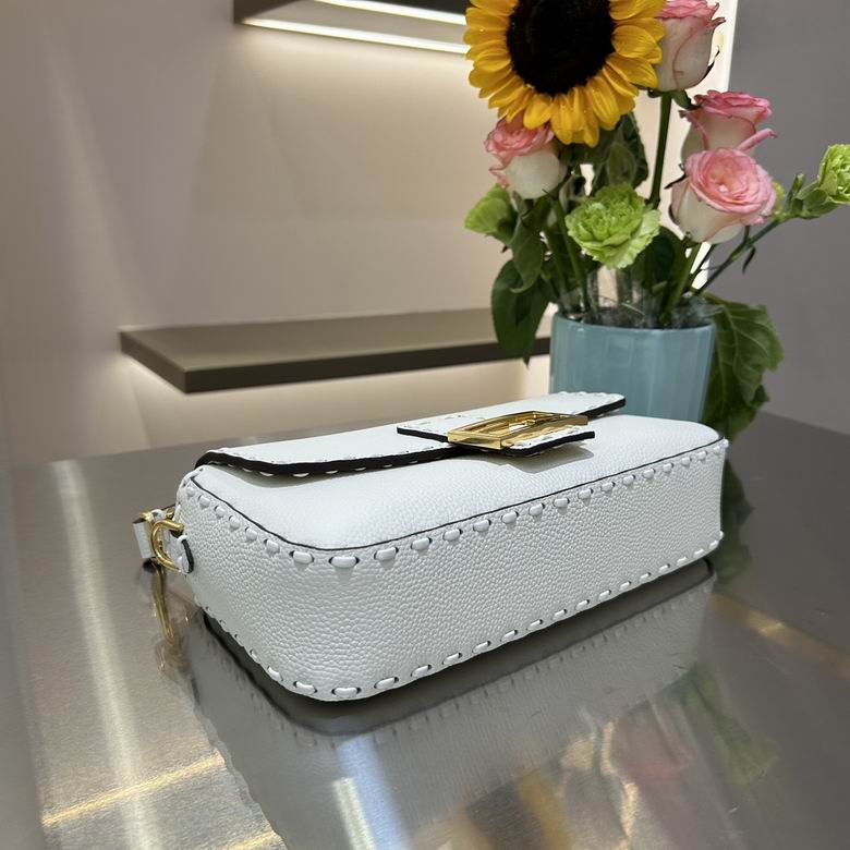 600 26X13X6cm H 18色 16