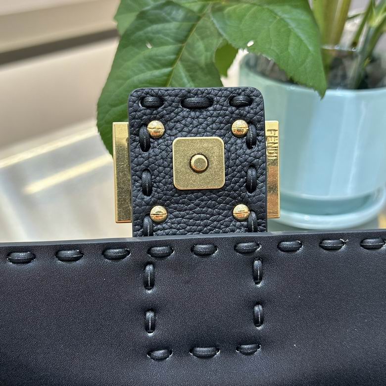 600 26X13X6cm H 18色 61