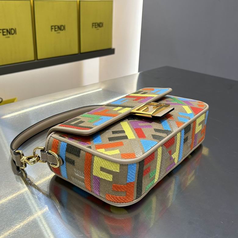 600 26X13X6cm H 18色 69