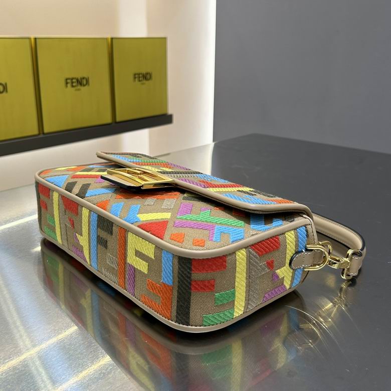 600 26X13X6cm H 18色 70