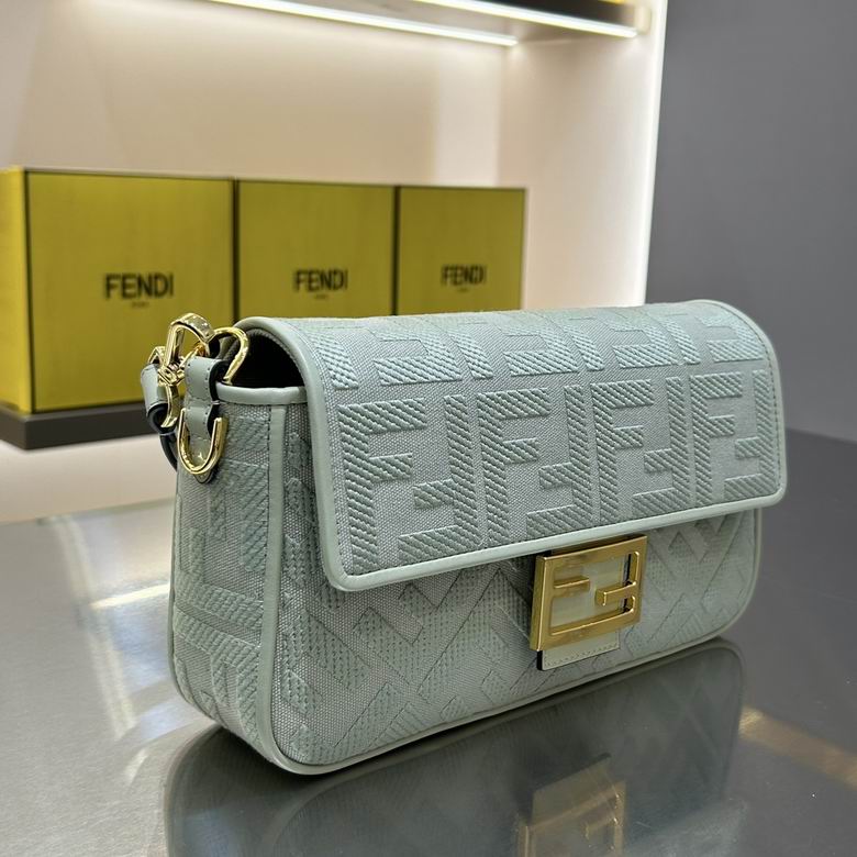 600 26X13X6cm H 18色 84