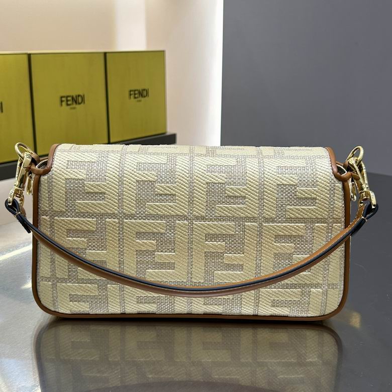 600 26X13X6cm H 18色 92