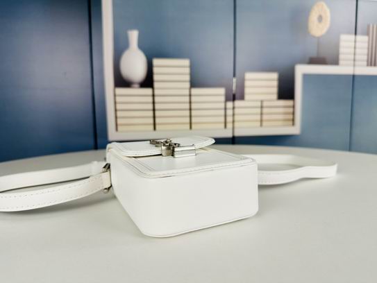 6086 11X18X4.5cm XMY 4色 25