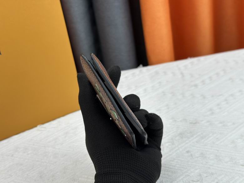 60895 11.5X9X1.5cm XM 4