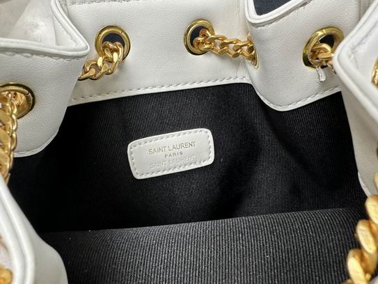 631052 15X20X12cm XMY 3色 8