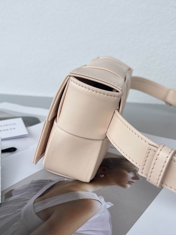 651053 1 7.5x5x2.5cm BG (4)