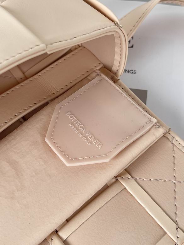 651053 1 7.5x5x2.5cm BG (7)