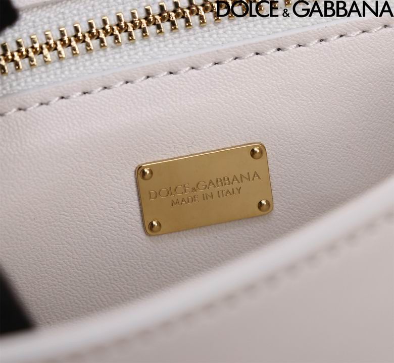 6640 13.5X6.5X17.5cm BG 16色 108