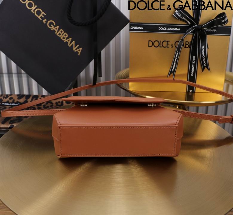 6640 13.5X6.5X17.5cm BG 16色 121