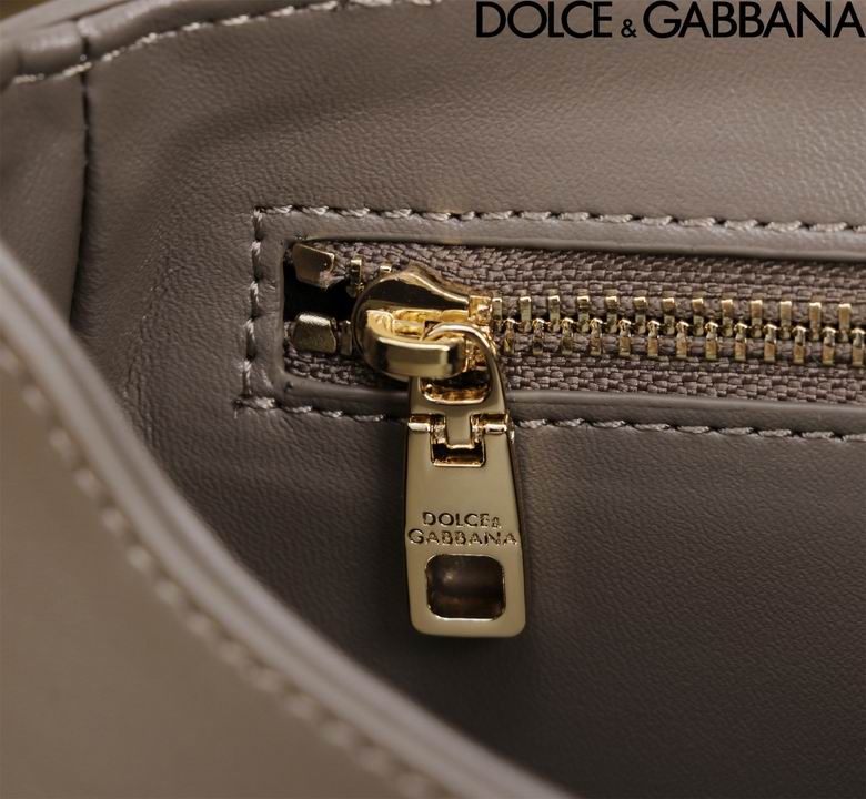 6640 13.5X6.5X17.5cm BG 16色 88