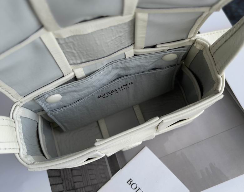 667048 12x8x4cm BG (9)