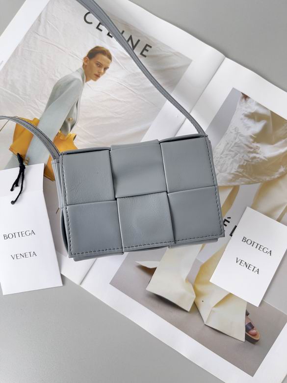 667048 12x8x4cm BG 5 (1)