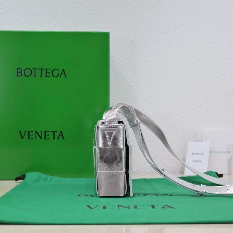 6687 23X15X5cm EL 2colour (3)