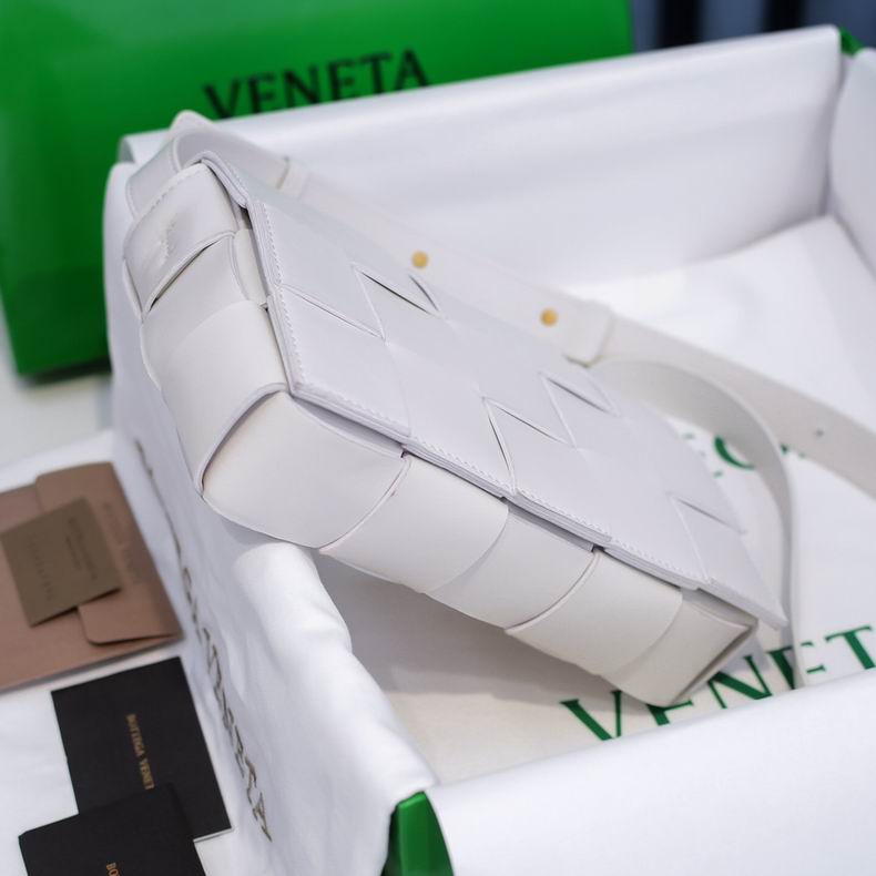 6687 23x15x5 cm dl 11 (4)