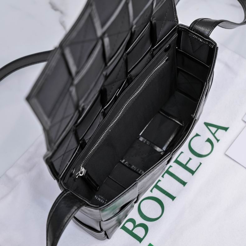 6687 23x15x5 cm dl 12 (4)