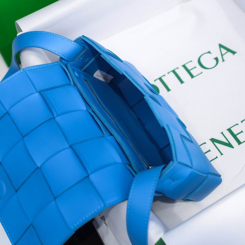 6687 23x15x5 cm dl 17 (7)