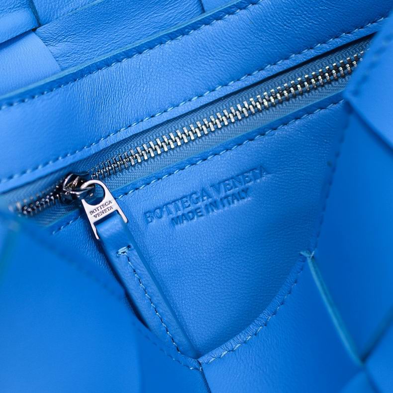 6687 23x15x5 cm dl 17 (8)