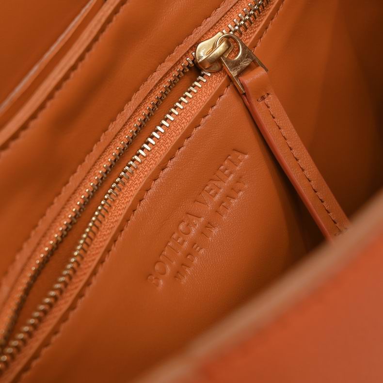 6687 23x15x5 cm dl 25 (8)